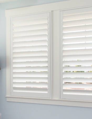 Hidden tilt rod shutters closed. Polywood shutters with hidden tilt rods in Southern California