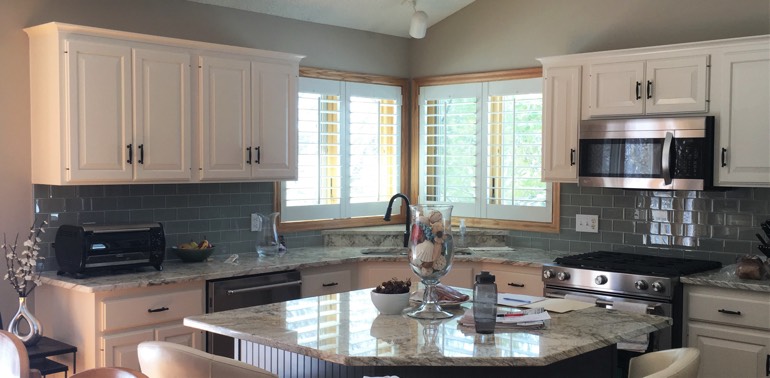 Southern California kitchen with shutters and appliances